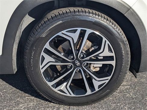 Used 2020 Hyundai Santa Fe SEL w/ Cargo Package image 9