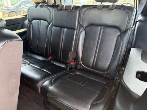 Used 2024 Jeep Wagoneer Series II w/ Flexible Seating Group AWD/4WD image 17