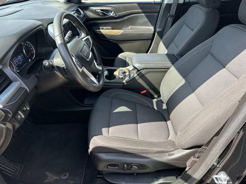 Used 2023 GMC Acadia SLE w/ Driver Convenience Package AWD/4WD image 19