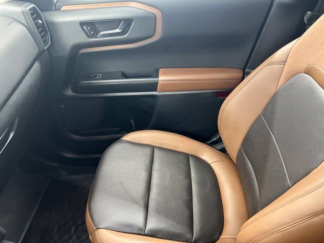 Used 2023 Ford Bronco Sport Badlands w/ Premium Package AWD/4WD image 15