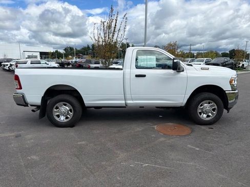 Used 2023 RAM 2500 Tradesman AWD/4WD image 4