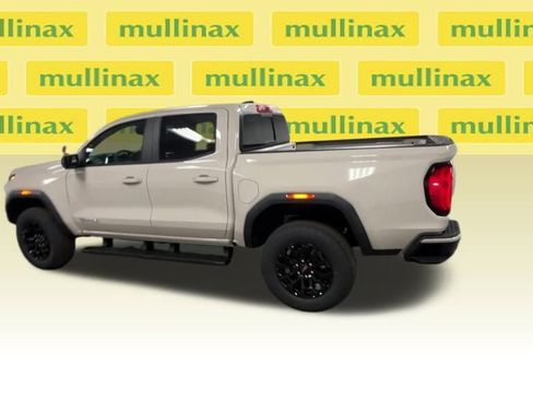 New 2026 GMC Canyon Elevation w/ Convenience Package image 42