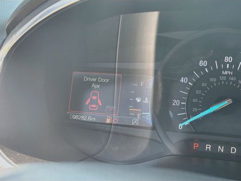 Used 2020 Ford Edge Titanium w/ Equipment Group 301A AWD/4WD image 19