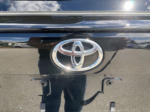 Used 2023 Toyota RAV4 XLE w/ Convenience Package AWD/4WD image 32