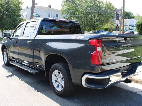 Used 2023 Chevrolet Silverado 1500 LT AWD/4WD image 7