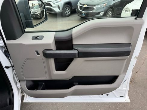 Used 2017 Ford F150 XL w/ Equipment Group 101A Mid image 24