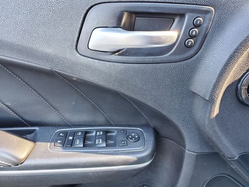 Used 2018 Dodge Charger R/T Scat Pack image 23