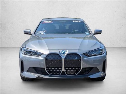 Used 2024 BMW i4 eDrive35 w/ Premium Package RWD image 2