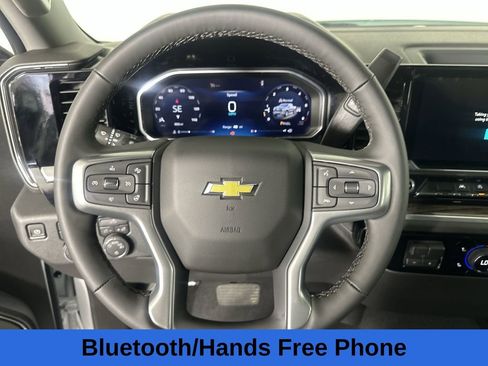 Used 2026 Chevrolet Silverado 1500 LT AWD/4WD image 13
