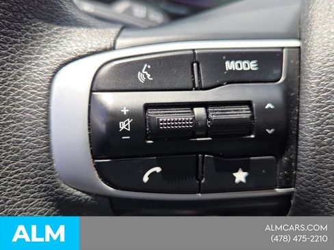 Used 2025 Kia Sportage LX FWD image 23