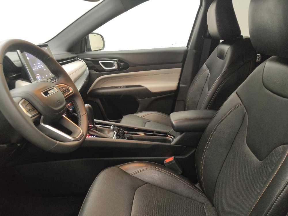 Used 2023 Jeep Compass Limited AWD/4WD image 17