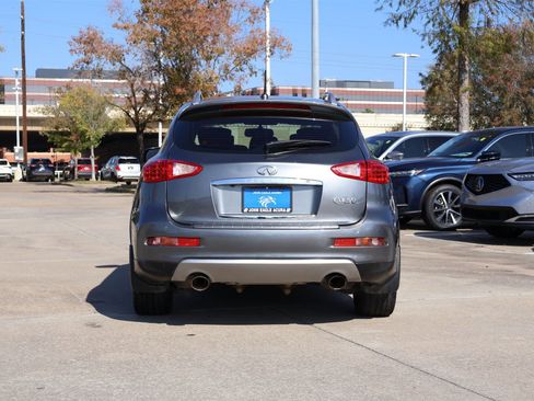 Used 2017 INFINITI QX50 2WD w/ Premium Plus Package image 5