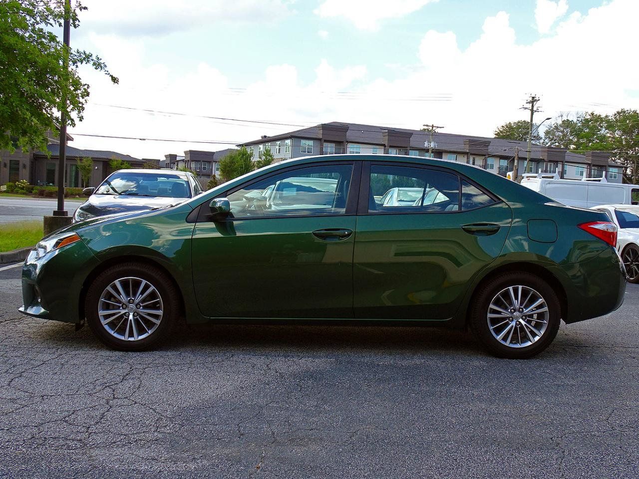 Used 2015 Toyota Corolla LE Premium FWD image 8