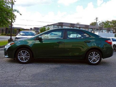 Used 2015 Toyota Corolla LE Premium FWD image 8