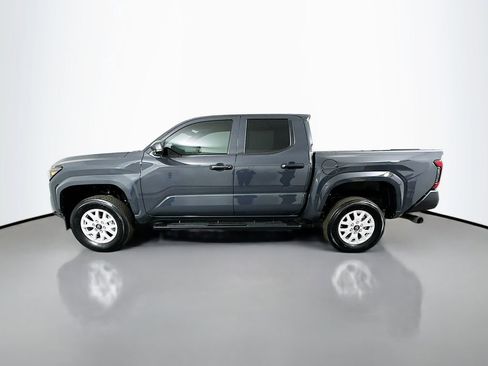Used 2025 Toyota Tacoma SR image 8