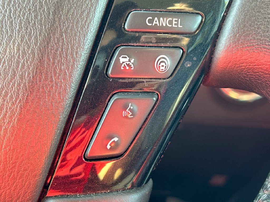 Used 2024 Nissan Armada SV RWD image 17