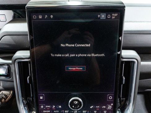 Used 2025 GMC Yukon Denali image 21