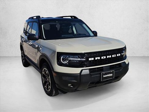 New 2025 Ford Bronco Sport Outer Banks image 7