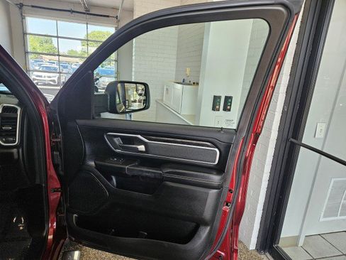 Used 2020 RAM 1500 Big Horn AWD/4WD image 13