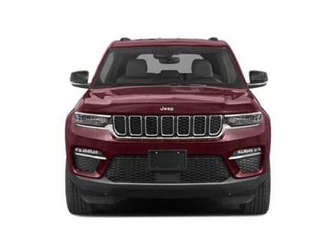 Used 2023 Jeep Grand Cherokee Laredo X RWD image 4