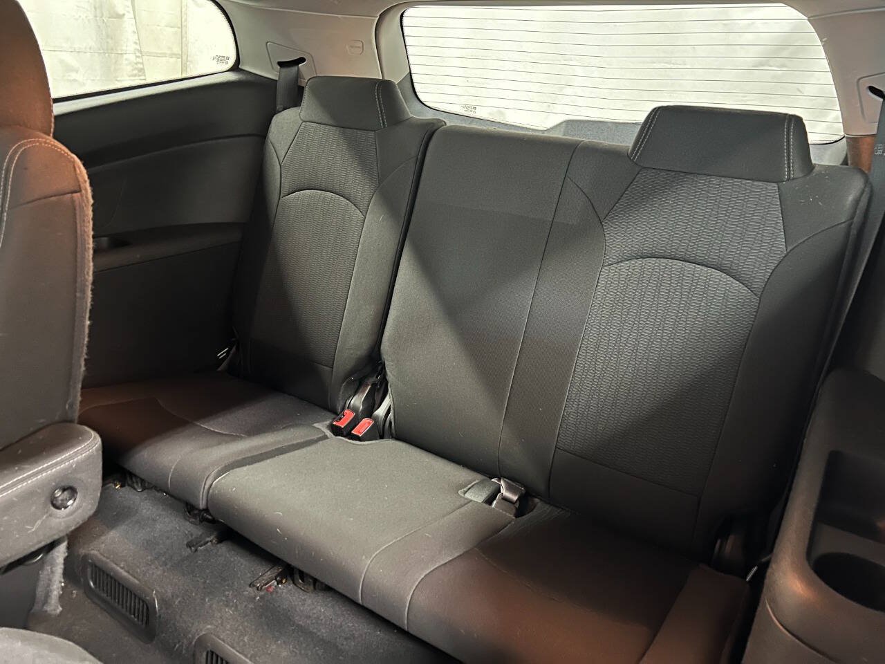 Used 2016 Chevrolet Traverse LT w/ Style and Technology Package FWD image 10