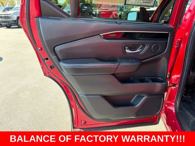 Used 2025 Honda Pilot Touring image 13
