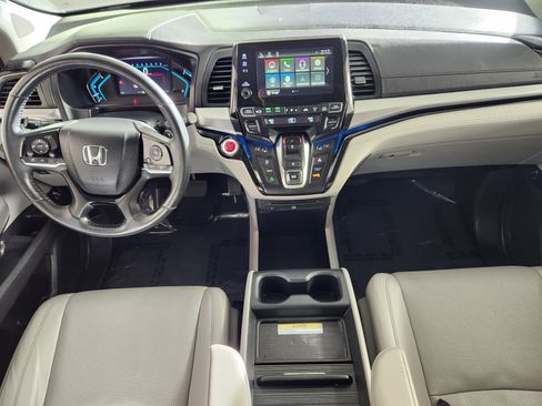 Used 2018 Honda Odyssey Elite image 15