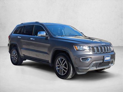 Used 2019 Jeep Grand Cherokee Limited image 3