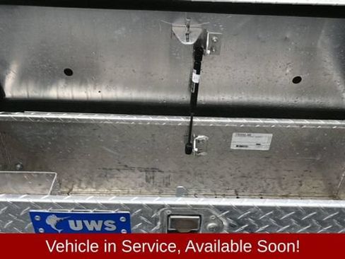Used 2024 Chevrolet Colorado Z71 w/ Advanced Trailering Package AWD/4WD image 18
