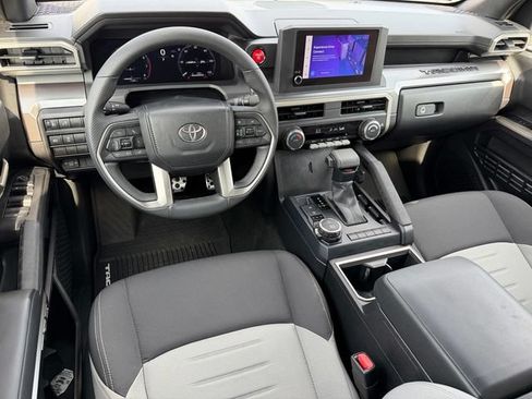 Certified 2025 Toyota Tacoma TRD Sport AWD/4WD image 32