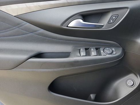 New 2026 Buick Envista Sport Touring w/ Convenience I Package FWD image 9