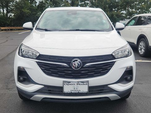 Used 2023 Buick Encore GX Preferred w/ Cold Weather Comfort Package AWD/4WD image 2