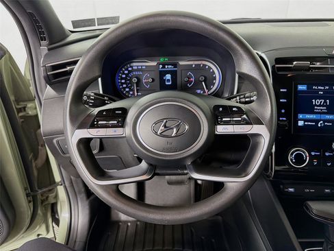 Used 2022 Hyundai Santa Cruz SEL AWD/4WD image 3