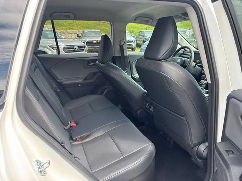 Used 2026 Toyota RAV4 XLE Premium AWD/4WD image 12