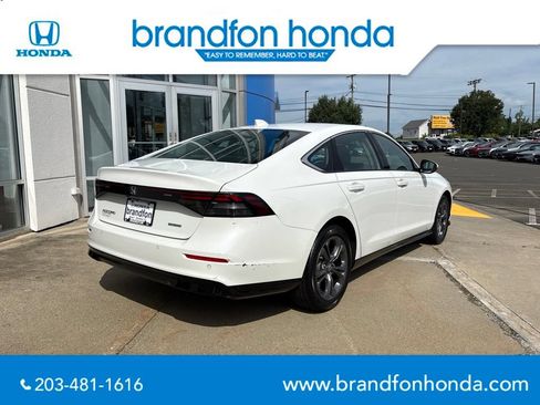 Used 2023 Honda Accord EX-L image 6