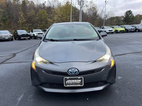 Used 2017 Toyota Prius Two image 26
