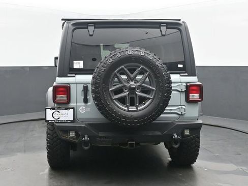 Used 2024 Jeep Wrangler Unlimited Sport AWD/4WD image 5