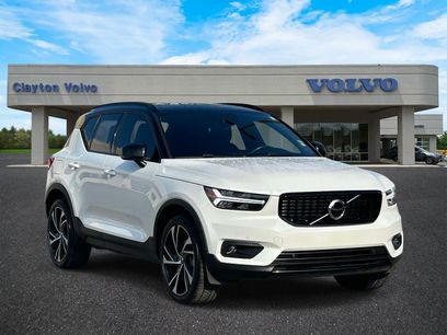 Used 2021 Volvo XC40 T5 R-Design w/ Protection Package