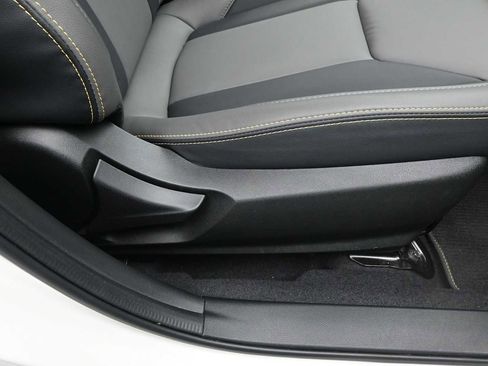 Certified 2023 Subaru Crosstrek 2.5i Sport AWD/4WD image 41