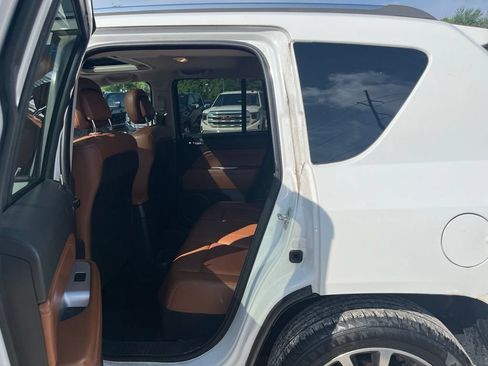 Used 2014 Jeep Compass Limited w/ Sun/Sound Group AWD/4WD image 29