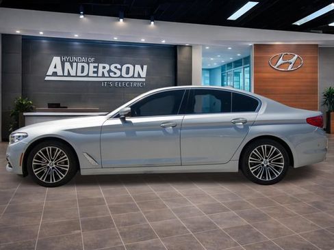 Used 2018 BMW 540i RWD image 4
