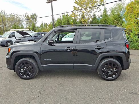 Certified 2023 Jeep Renegade Altitude image 7