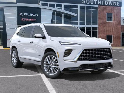 New 2026 Buick Enclave Avenir w/ Super Cruise Package image 7