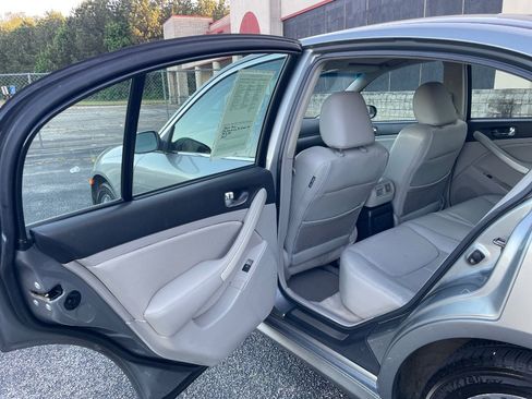 Used 2006 INFINITI G35 Sedan w/ (P03) Premium Pkg C image 16