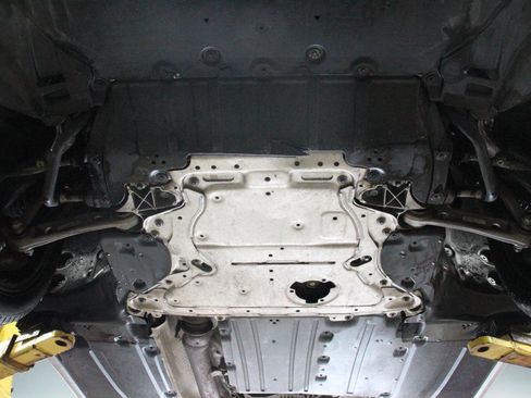 Used 2018 BMW 530e xDrive image 94