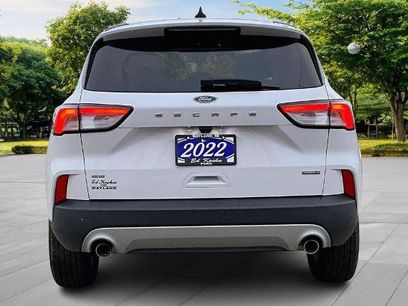 Certified 2022 Ford Escape SE