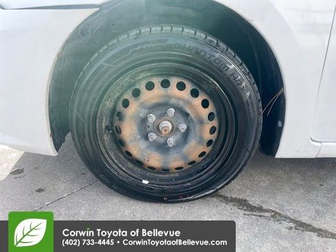 Used 2019 Nissan Sentra S image 27