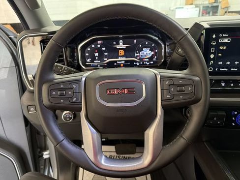 Certified 2025 GMC Sierra 2500 SLT w/ SLT Convenience Package AWD/4WD image 14