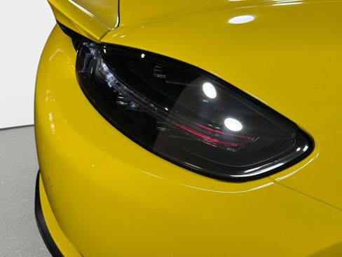 Used 2024 Porsche 718 Boxster Spyder RS w/ Weissach Package image 19