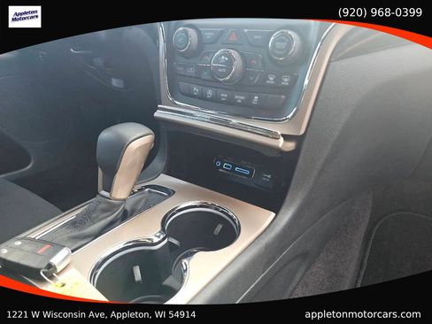 Used 2016 Jeep Grand Cherokee Laredo 75th Anniversary image 27